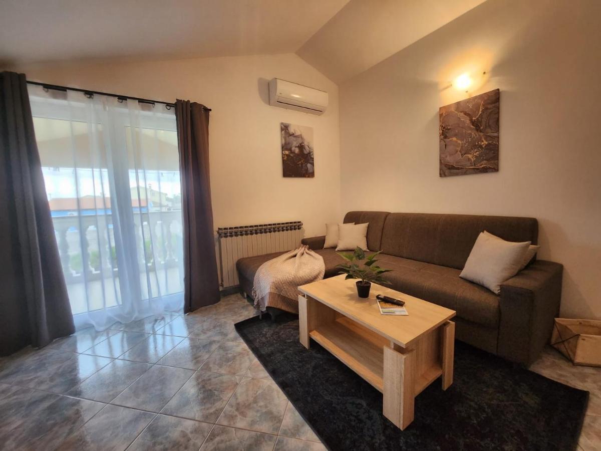 Apartments Pranjic With Pool Nova Vas  Zewnętrze zdjęcie